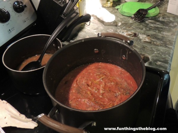 Tomato Gravy in the Pot