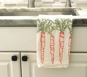 Hand Towel with Carrots